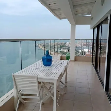 Luxury Frente Al Mar Apartamento *